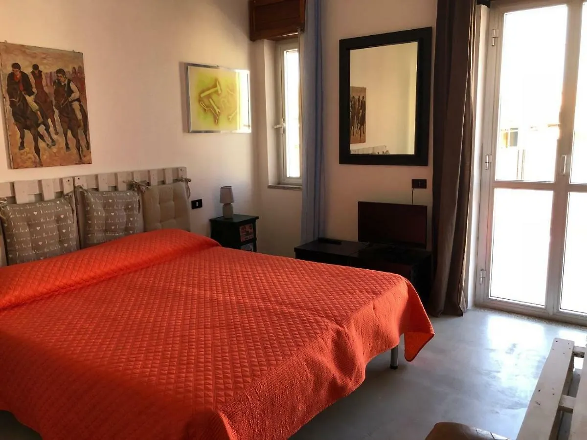 Hotel L'Ancora La Caletta 3*,
